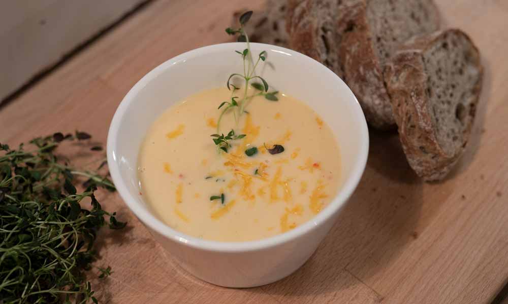 valmis_cheddar-juustokeitto valmis_cheddar-juustokeitto